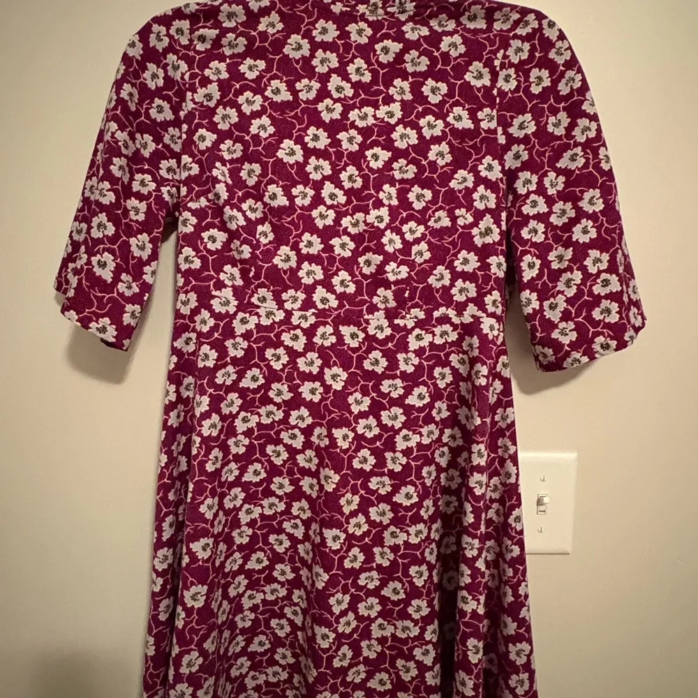 Short Melloday floral dress from Nordstrom, great condition - Picture 2 of 4